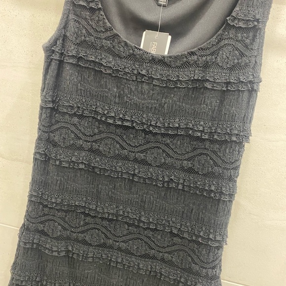 Le Chateau Bodycon Little Black Midi Dress New With Tags - Picture 2 of 3